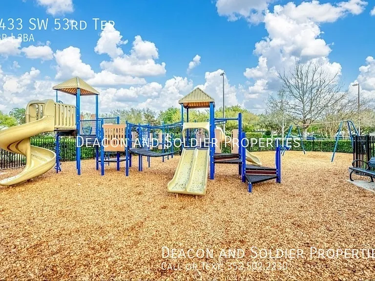 4433 SW 53rd Ter — Photo 34