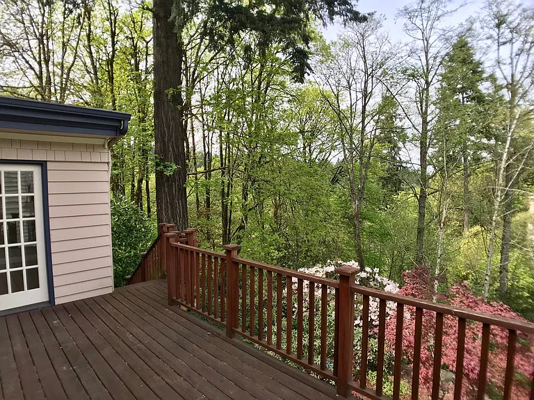 2371 SW Montgomery Dr — Photo 22