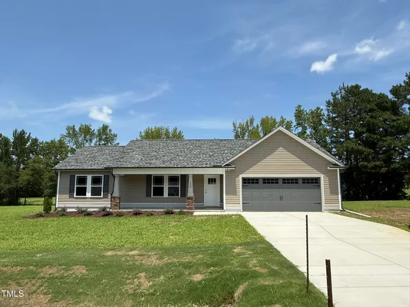 332 Magnolia Run Way, Benson, NC 27504