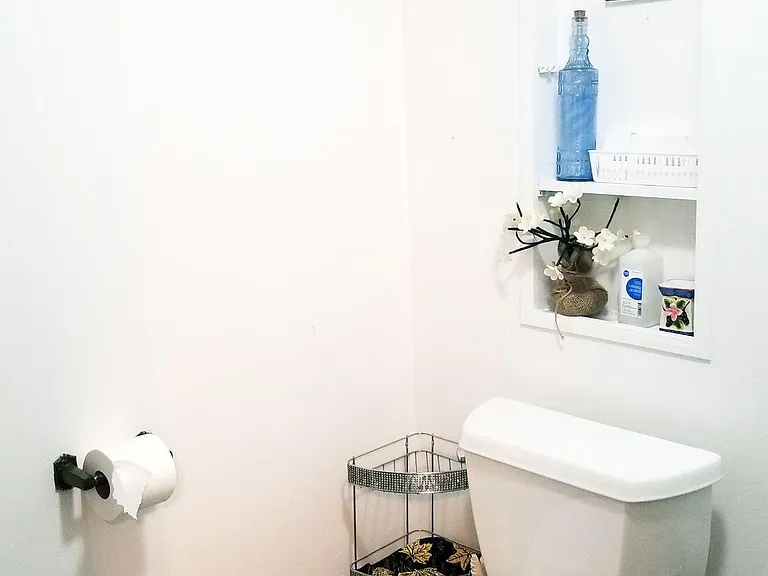 Full Bath to on suite Bedroom 2
