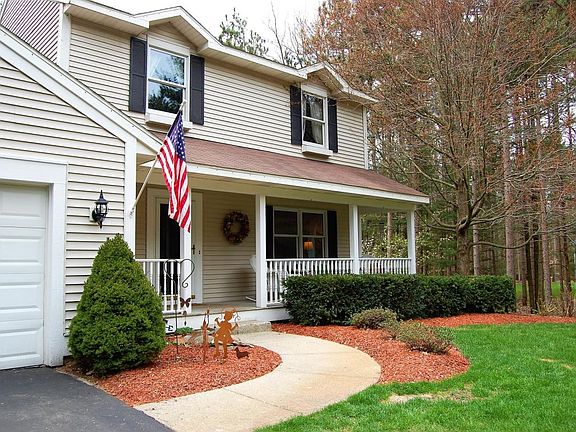 4th image of 3911 Tall Grass Ct E