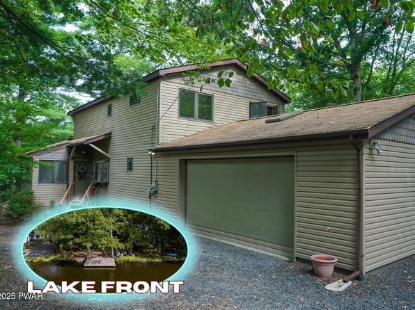 152 Edgewater Dr, Dingmans Ferry, PA 18328