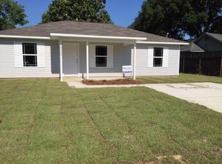 4533 Arcadia St, Milton, FL 32583