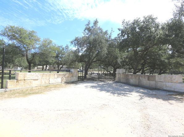 21149 INTERSTATE 37, Elmendorf, TX 78112
