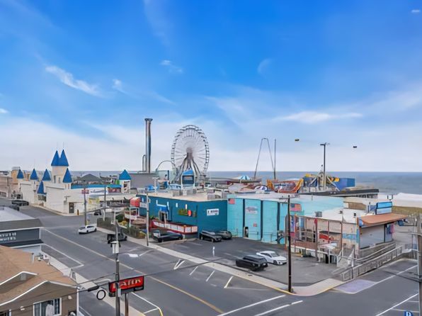 21 Blaine Ave UNIT 10