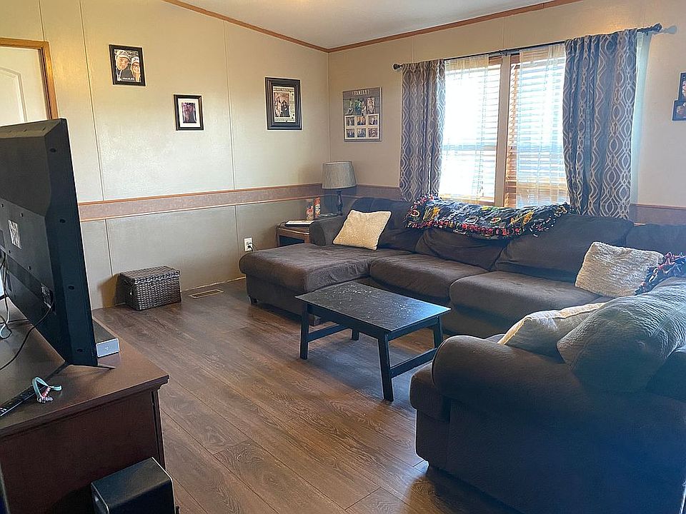 1st image of 28 Saint Francis Dr