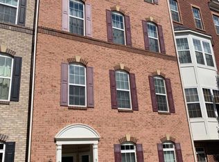 9551 S Hall Ter, Manassas, VA 20110