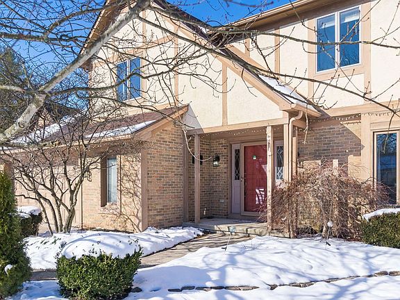 3rd image of 5938 Whitecraigs Ct