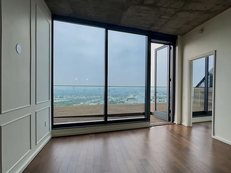 8500 W Sunset Blvd #E801 — Photo 12