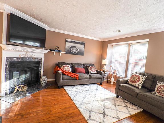 4th image of 13535 Demetrias Way