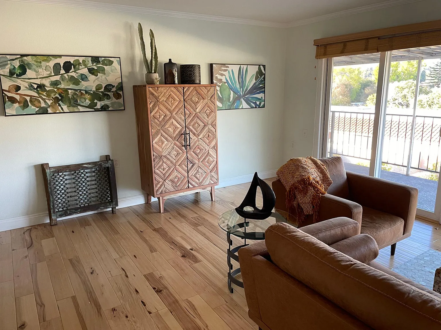2199 Via Mariposa E — Photo 1