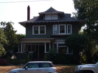 710 15th Ave E, Seattle, WA 98112