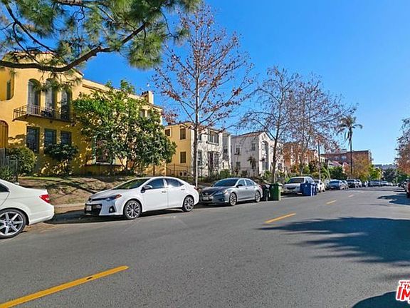 5th image of 108 S Kenmore Ave