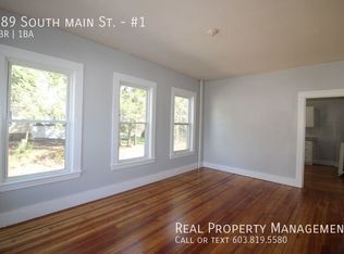189 S Main St #1, Rochester, NH 03867