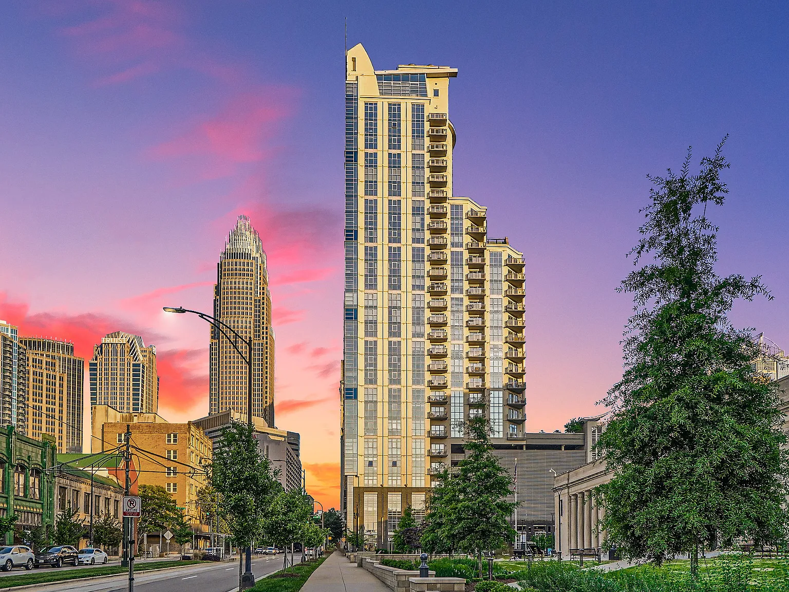 1 bed, 1051 sqft, $2,250 — Photo 1