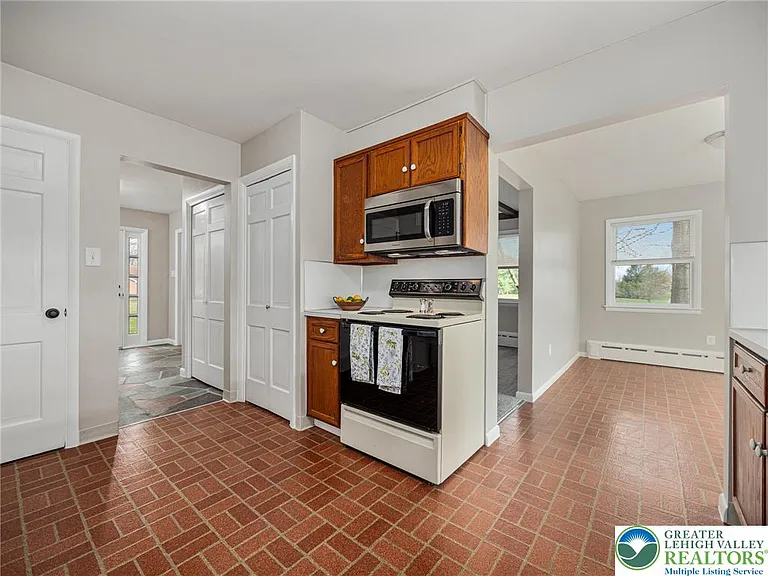 301 Ontelaunee Dr — Photo 36