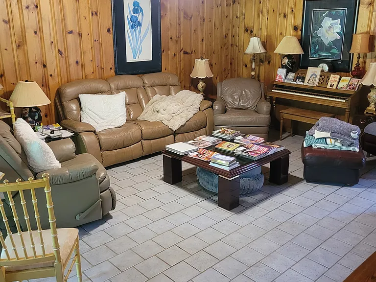 2642 Highway 330 — Photo 13