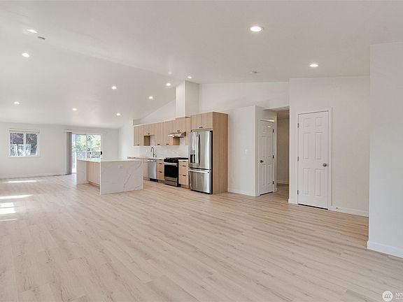 2nd image of 4504 220th St SW