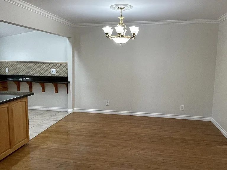 5138 W 141st St #3 — Photo 7