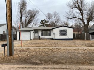 1003 W 2nd St, Liberal, KS 67901