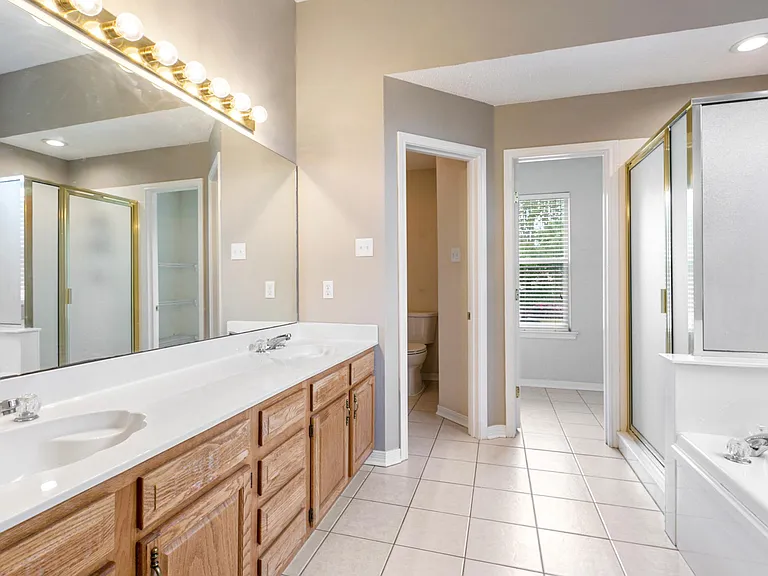 472 Vireo Dr — Photo 9