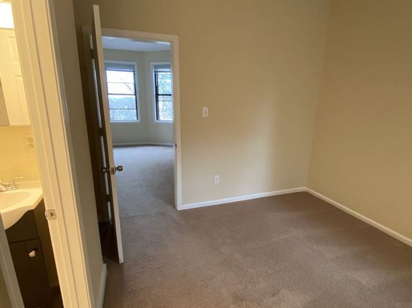 825 N Market St APT 4