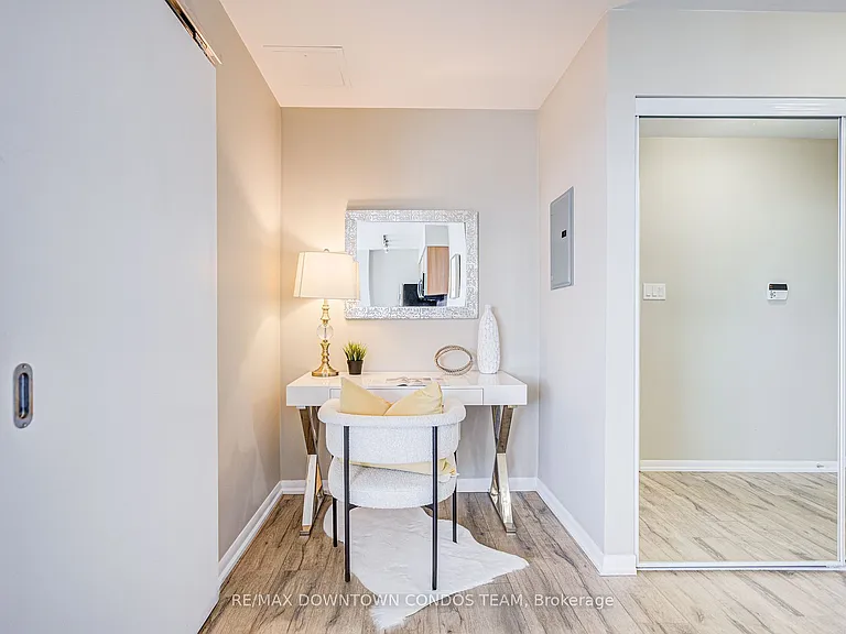 38 Grenville St #1503 — Photo 11