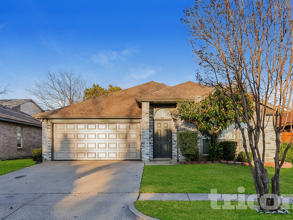 1st image of 4710 Grovetree Ln