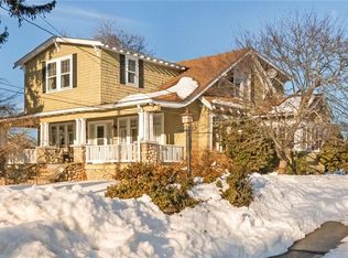 87 Kermit St, Woonsocket, RI 02895