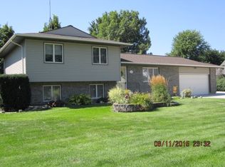 3421 88th St, Columbus, NE 68601