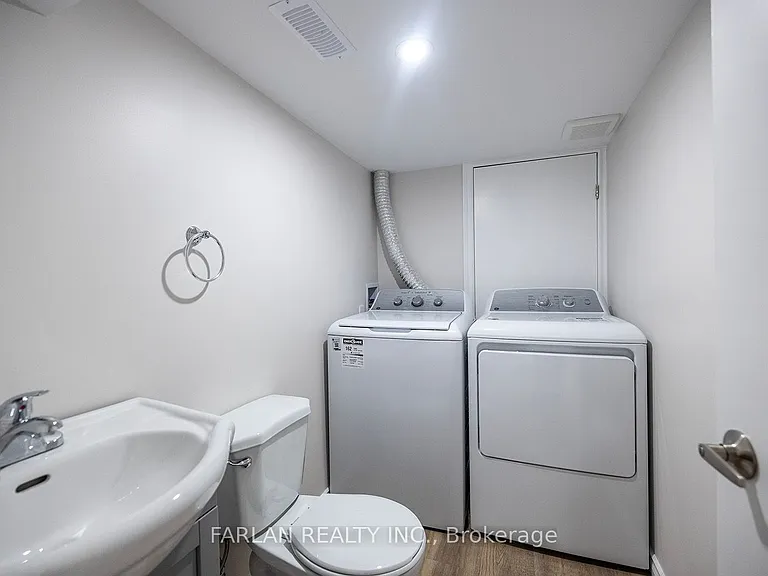 621 Gibbons St #1 — Photo 13