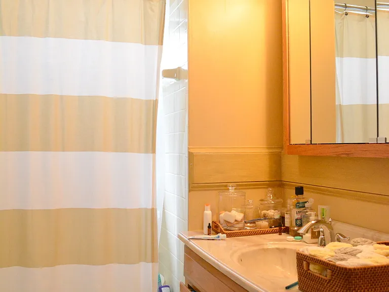 90 Avon St #1 — Photo 13