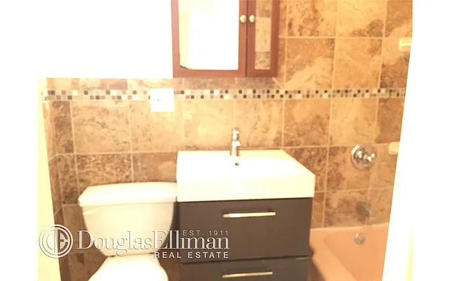 Rented by Douglas Elliman | media 27