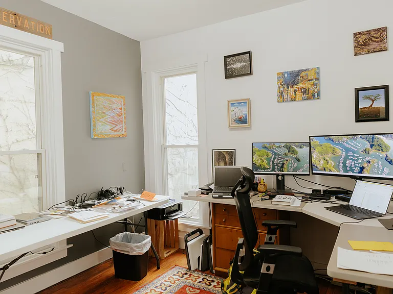 110 Field St — Photo 3