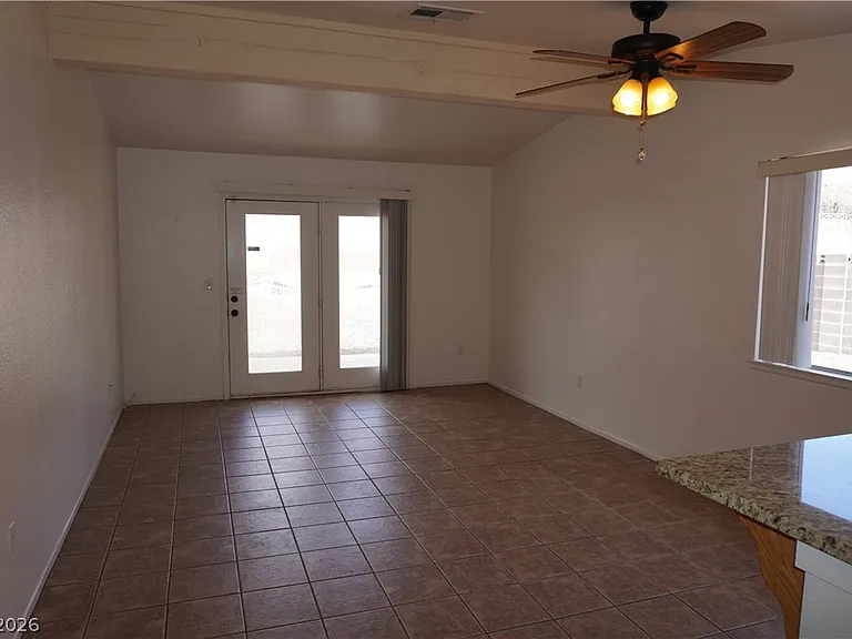 8328 Del Rey Ave — Photo 18