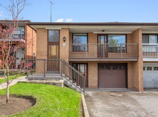 34 Tillplain Rd, Toronto, ON M3H 5R2