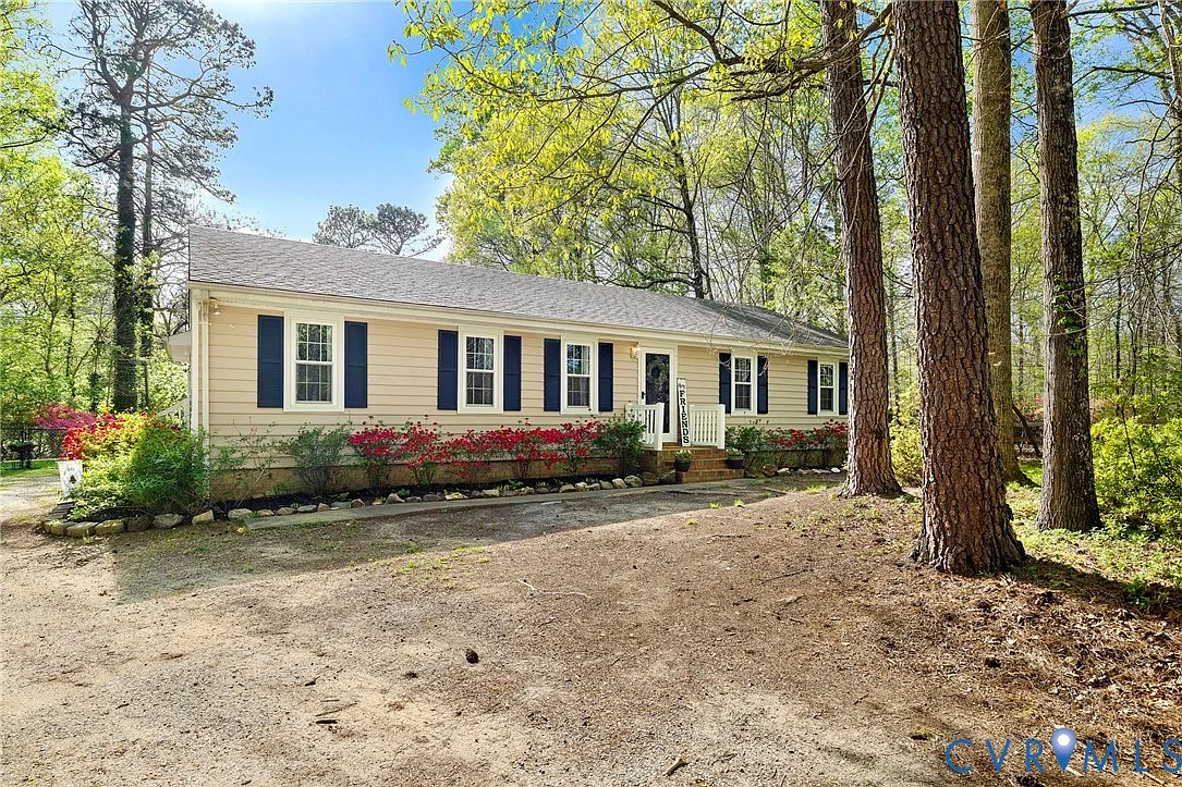 7379 Flannigan Mill Rd photo 1