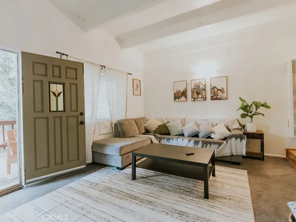2352 Pine Dr, Arrowbear Lake, CA 92382