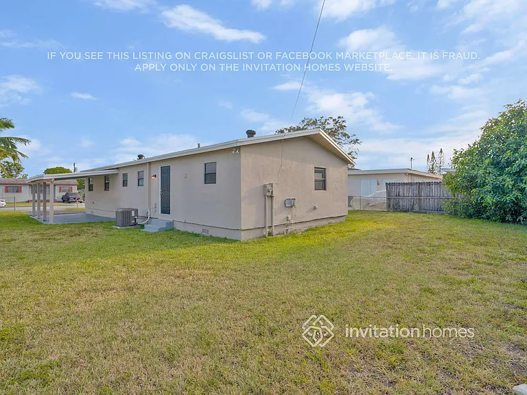 2751 NW 23rd St — Photo 26