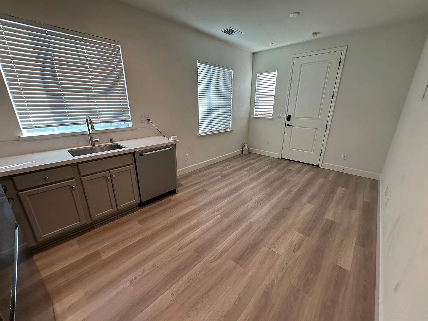 Two Bedroom, Two Bath Ellis ADU — Photo 3