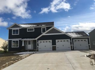 9596 Scotsmoor Ct, Caledonia, MI 49316