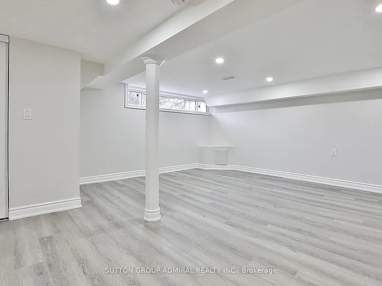 264 McConvey Dr — Photo 18