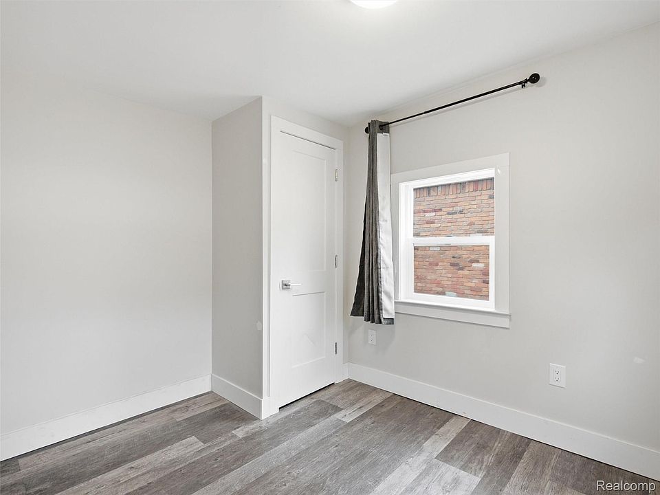 1039 Ennest Blvd, photo 14