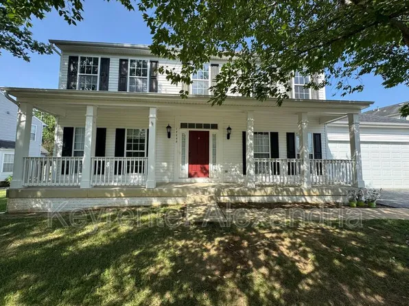 17753 Avenel Ln, Dumfries, VA 22026