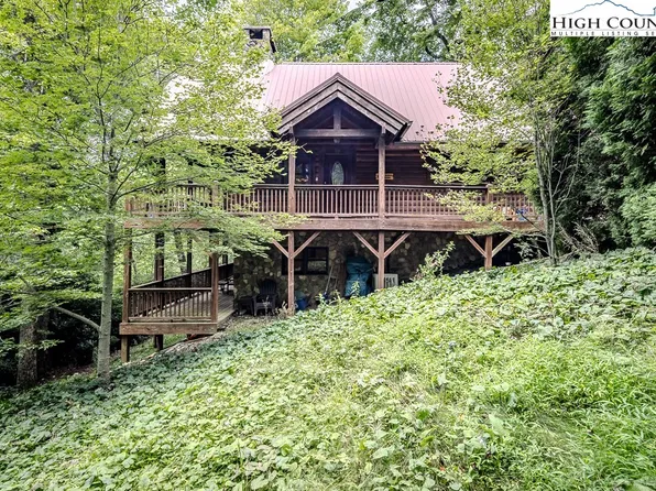 74 Blumingway, Linville, NC 28646