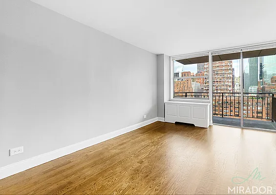 Rented by Mirador Real Estate | media 18