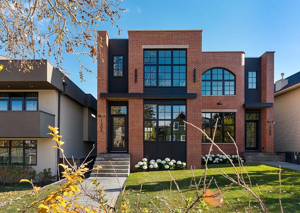 1st image of 1208 W Bellevue Ave SE #1
