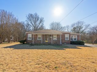 144 Derby St, Camden, TN 38320