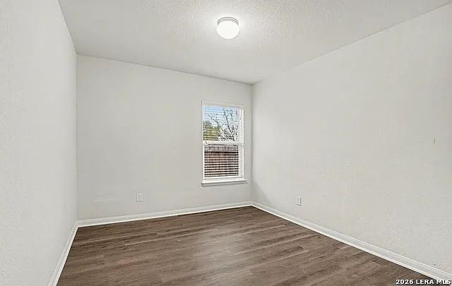 7543 Bowdre — Photo 10
