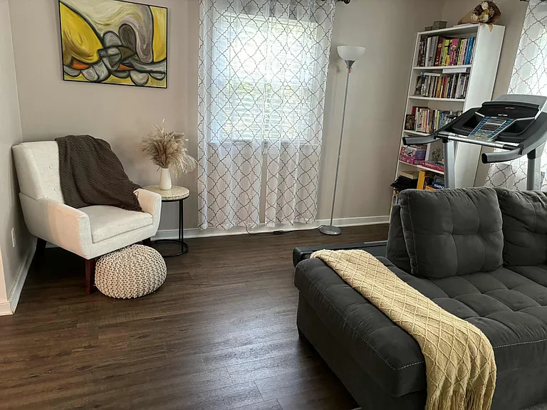 9204 Crystalwood Ln — Photo 5